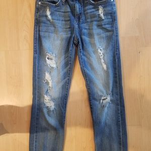 Rock & Republic distressed Jean's size 4